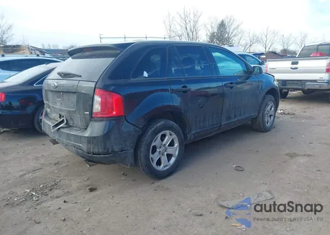 2013 Ford Edge Se z USA, uszkodzony, nr VIN 2FMDK4GC7DBC65341